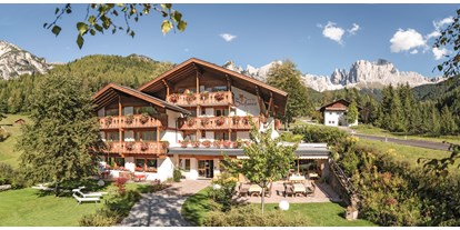 suche - Skischuhtrockner - Trentino-Südtirol - Herzlich willkommen in unserem Hotel. Mitten in herrlich ruhiger Lage umgeben von den Bergen des Rosengartens, finden Sie Entspannung und Erholung pur. - Boutique & Wanderhotel Stefaner