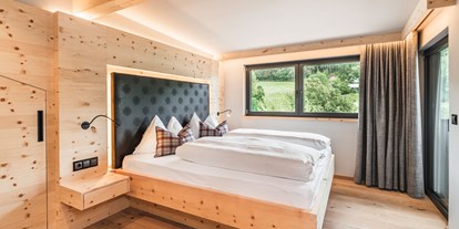 suche - Kategorie Residence: 3 Sterne S - Italien - NEW: Doppelzimmer in Zirbelkiefer Natur belassen für einen gesunden Schlaf  - Residence Apartments Wolfgang