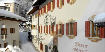 suche - Balkon - Kastelruth - Turmwirt im Winter - Hotel Zum Turm