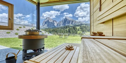 suche - Beautyfarm - Italien - Sauna und Aussicht - Brunelle Seiser Alm Lodge