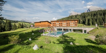 suche - Außenpool - Trentino-Südtirol - Sporthotel Floralpina