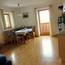 Unterkunft: Wohnküche Wohnung "Morgensonne" - Strumpflunerhof
