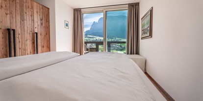 suche - Kategorie Residence: 3 Sterne - Trentino-Südtirol - Schlafzimmer mit Schlernblick - Residence Chalet Simonazzi
