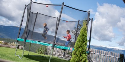 suche - Trentino-Südtirol - "Großes Trampolin für glückliche Kinder" - Apartment Haus Pötzes