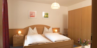 suche - Kategorie Residence: 3 Sterne - Trentino-Südtirol - Schlafzimmer FW 2 - Appartements Jungbrunn