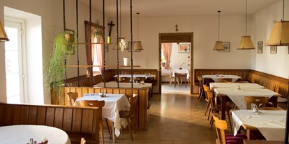 suche - Kategorie Hotel / Gasthof / Pension: 2 Sterne - Völs am Schlern - Gasthof Kreuzwirt - Weisses Kreuz - Croce Bianca