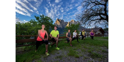 suche - WLAN - Italien - Gemeinsames Yoga am Morgen ist auch nie falsch - Boutique & Wanderhotel Stefaner