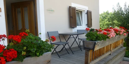 suche - WLAN - Italien - Veranda vor der Ferienwohnung Schloss Prösels - Grattweberhof