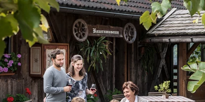 suche - WLAN - Italien - Terrasse  - Gasthof Tschötscherhof