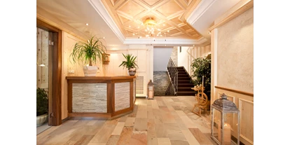 suche - Whirlpool - Italien - Schon der neue Eingangsbereich des Residence Apartment Wolfgang heißt Sie mit seinem einladend freundlichen Ambiente willkommen - Residence Apartments Wolfgang