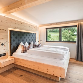 Unterkunft: NEW: Doppelzimmer in Zirbelkiefer Natur belassen für einen gesunden Schlaf  - Residence Apartments Wolfgang