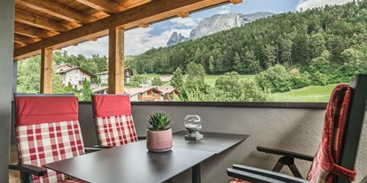 suche - Whirlpool - Italien - Dachterrasse mit Panoramablick - Residence Apartments Wolfgang