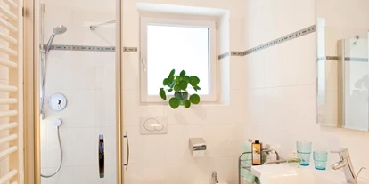 suche - TV-Sat - Trentino-Südtirol - Dusche FW 8 - Appartements Jungbrunn