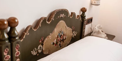 suche - Garage - Hotel Cavallino D'Oro Bed & Breakfast