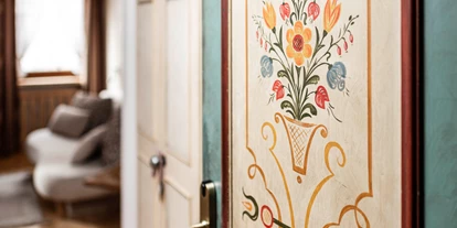 suche - Garage - Hotel Cavallino D'Oro Bed & Breakfast