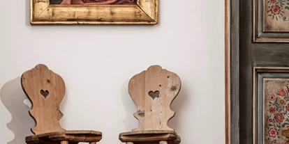 suche - Garage - Hotel Cavallino D'Oro Bed & Breakfast