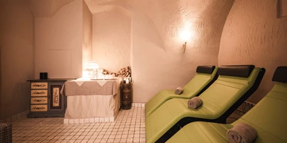 suche - Garage - Hotel Cavallino D'Oro Bed & Breakfast