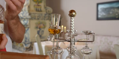 suche - Garage - Schnaps - Hotel Zum Turm