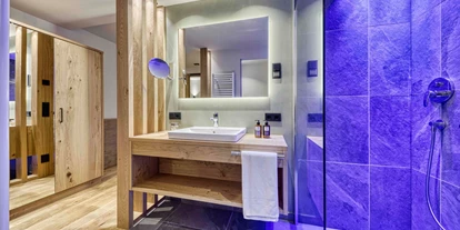 suche - Garage - Badezimmer - Brunelle Seiser Alm Lodge