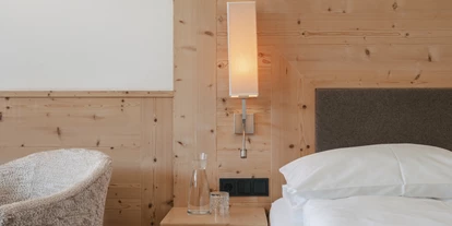 suche - Garage - Zimmer - Brunelle Seiser Alm Lodge