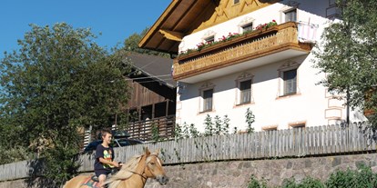 suche - Balkon / Terrasse - Trentino-Südtirol - Bauernhof Obermalid - Bauernhof Obermalid